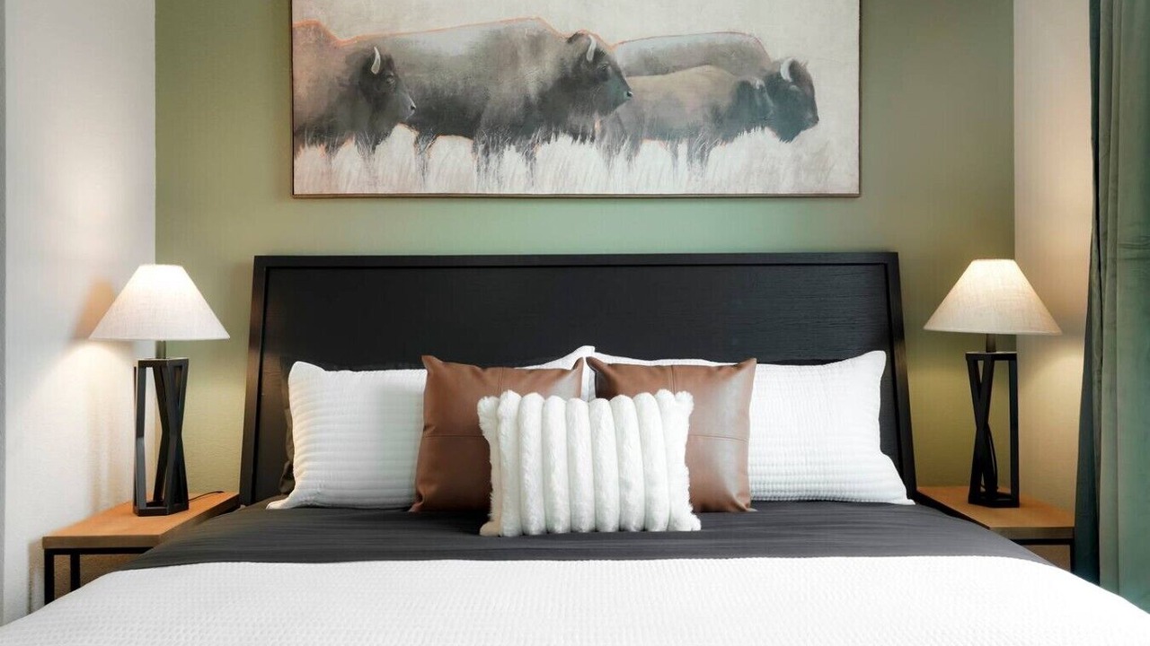 Photo of Bedroom in Golden