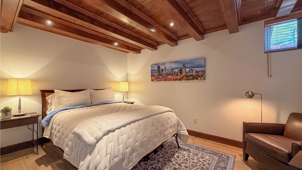 Photo of Bedroom in Edwards