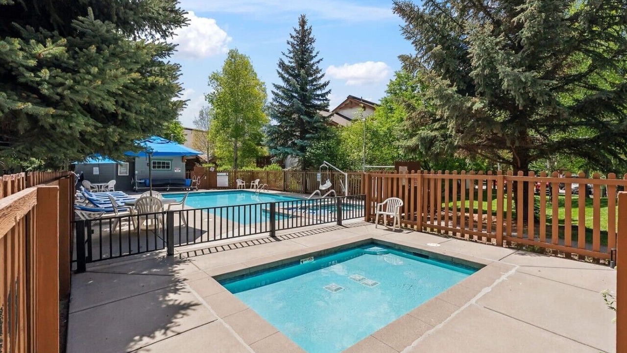 Photo of Outdoor in Edwards