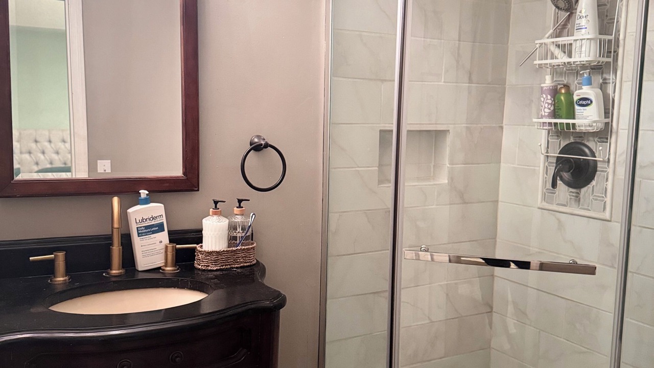 Photo of Bathroom in South Kansas City