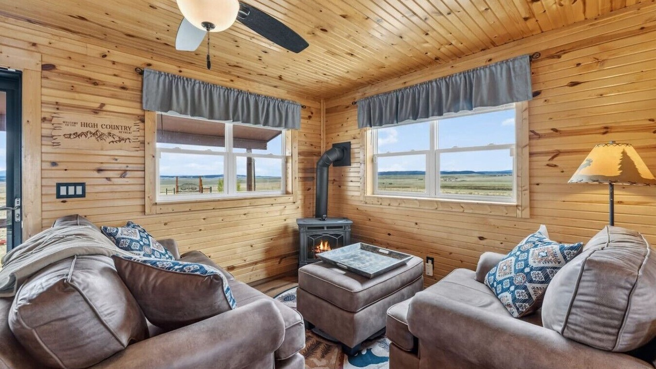 Photo of Bedroom in Michigan Hill