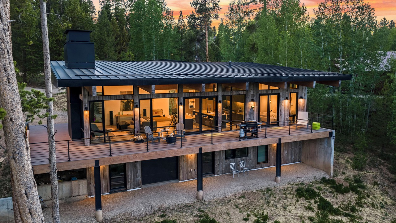 Photo of Outdoor in Sunset Ridge