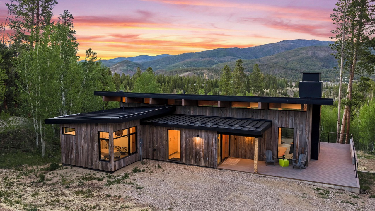 Photo of Outdoor in Sunset Ridge