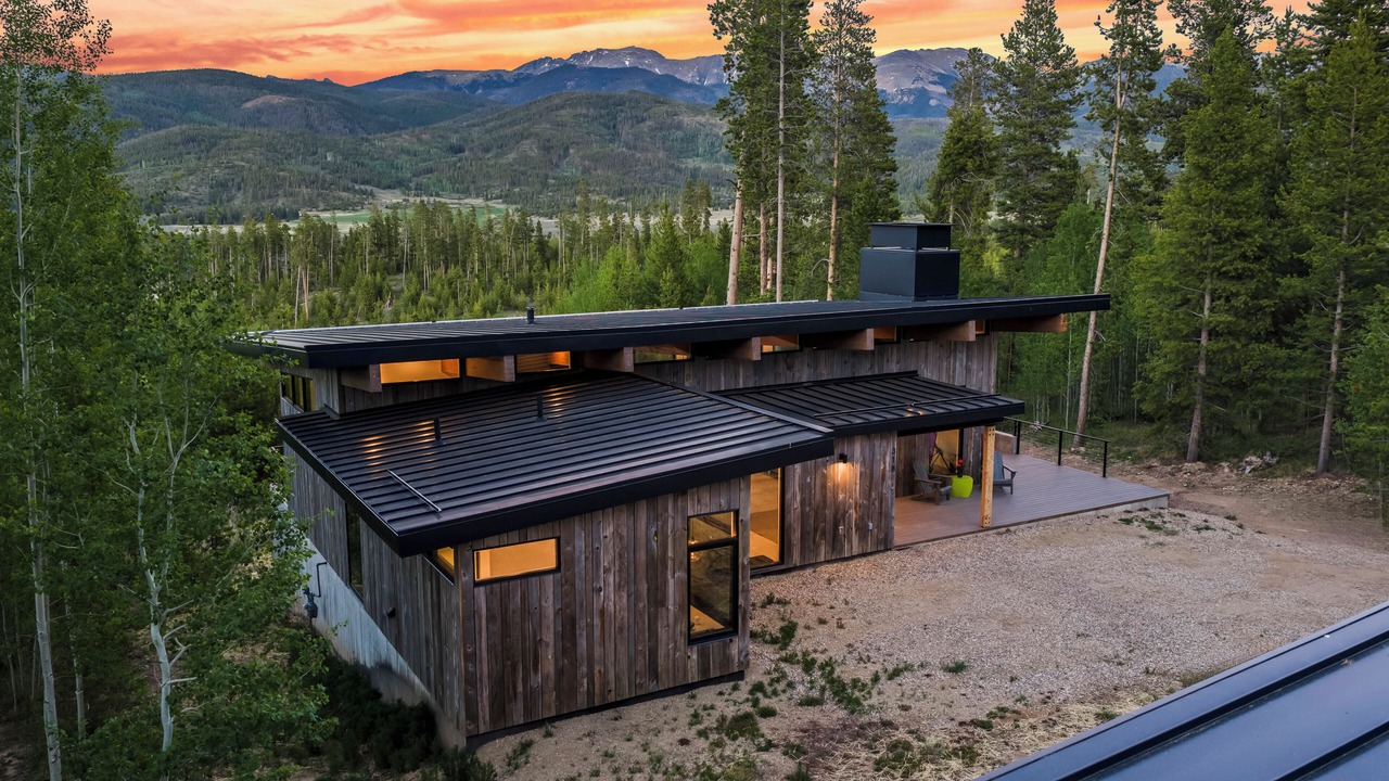 Photo of Outdoor in Sunset Ridge