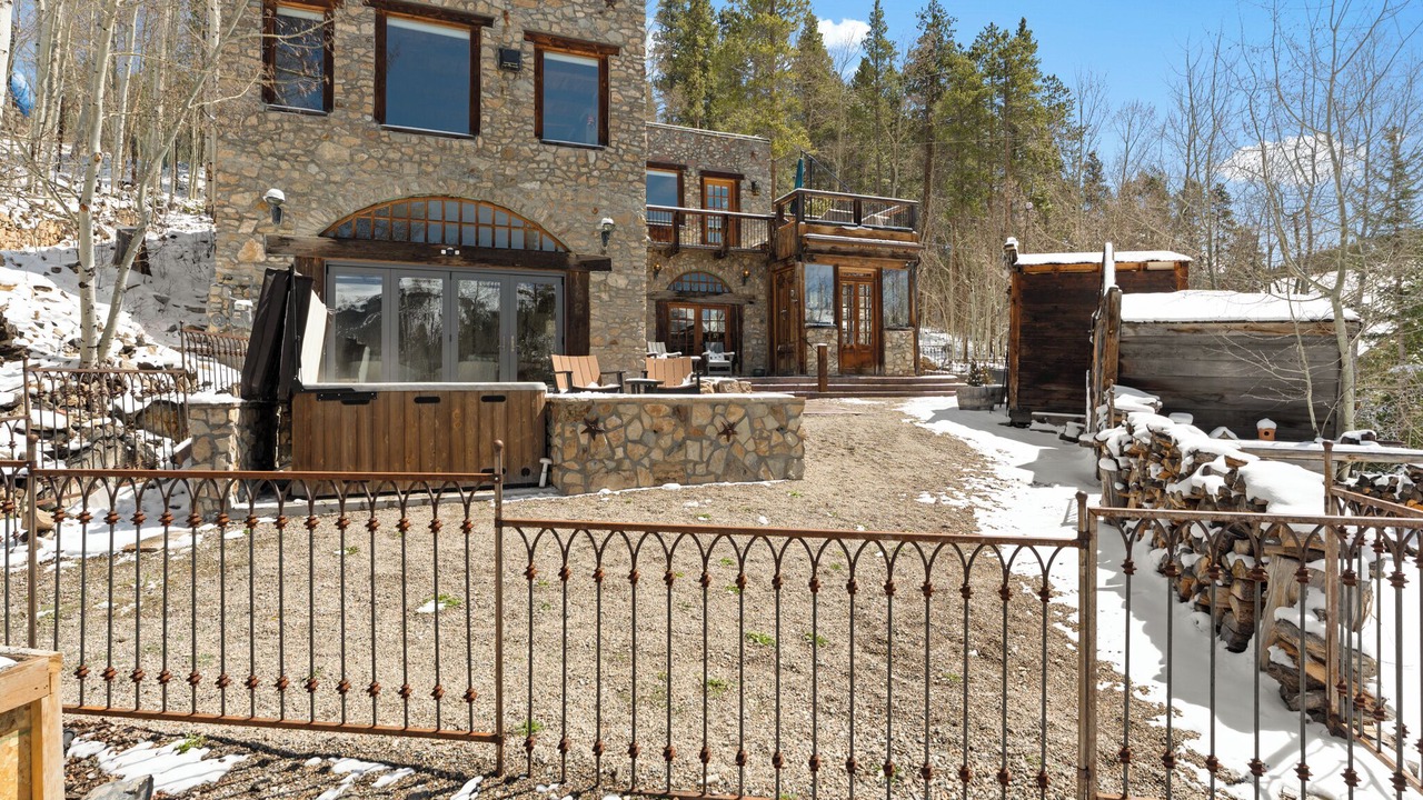 Photo of Outdoor in Baldy Mountain