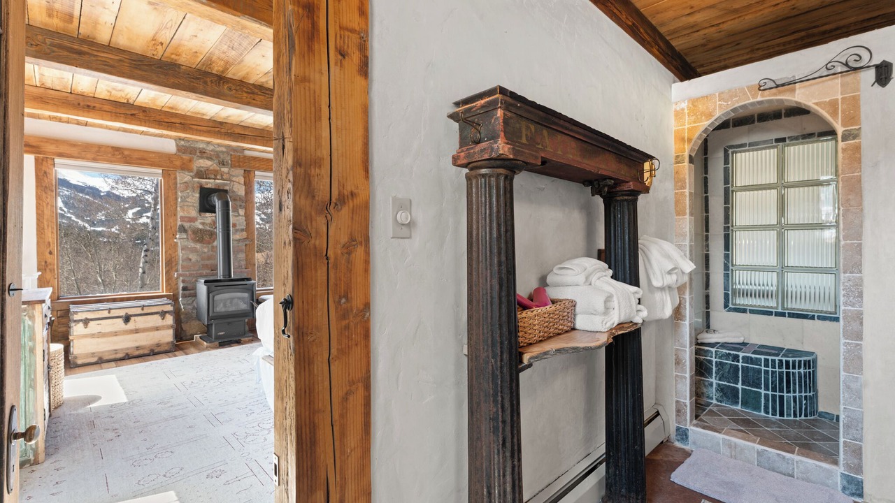 Photo of Bathroom in Baldy Mountain