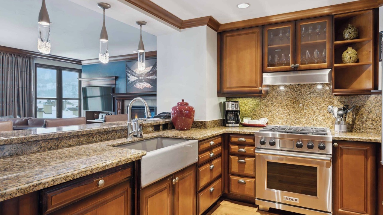Photo of Kitchen in Highlands Townhomes