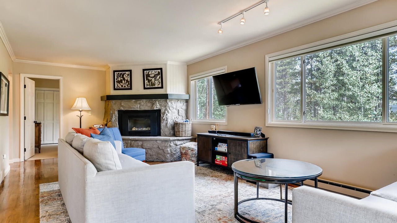 Photo of Livingroom in Breckenridge