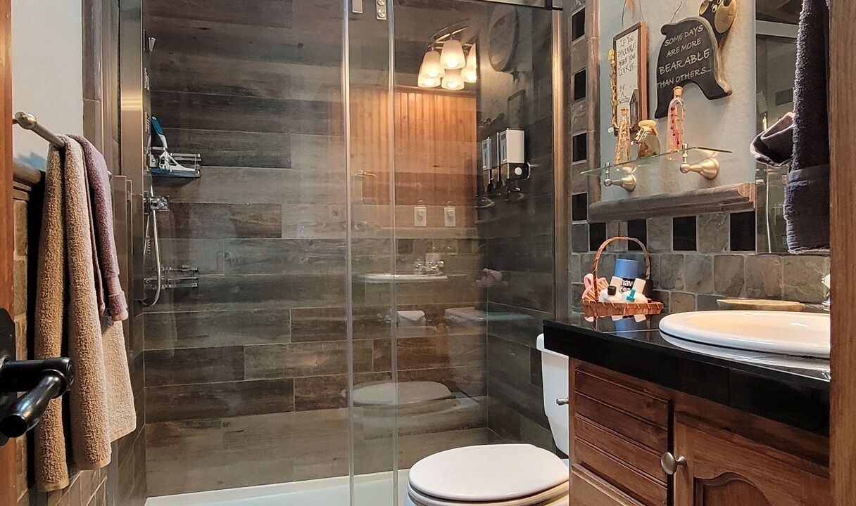 Photo of Bathroom in Divide