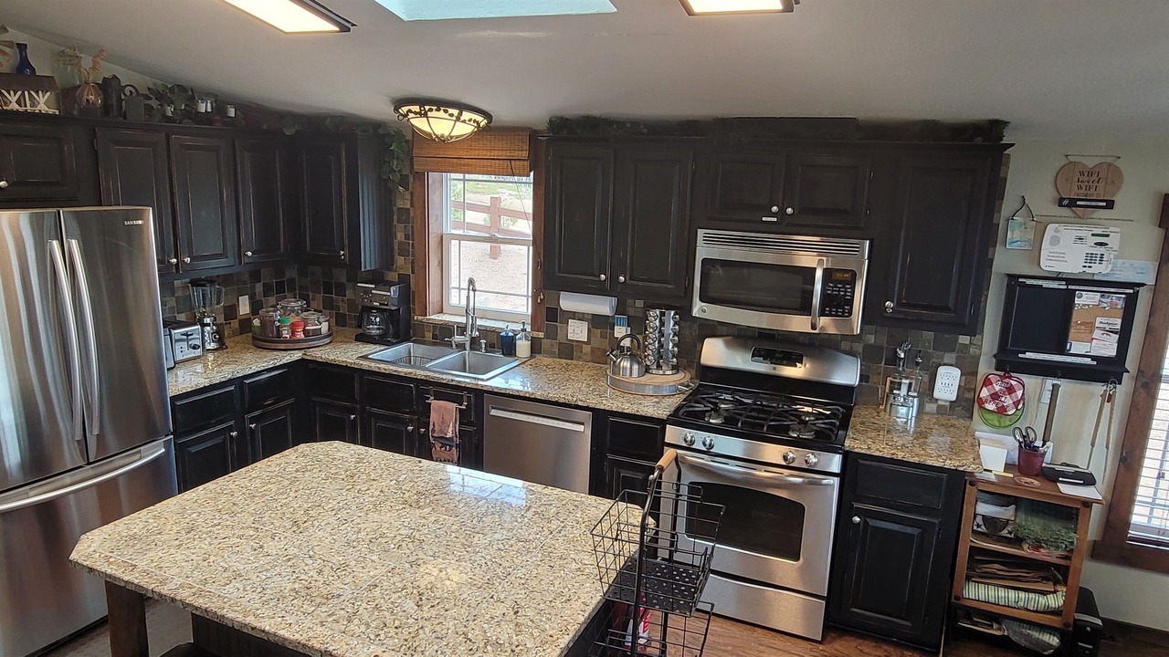 Photo of Kitchen in Divide