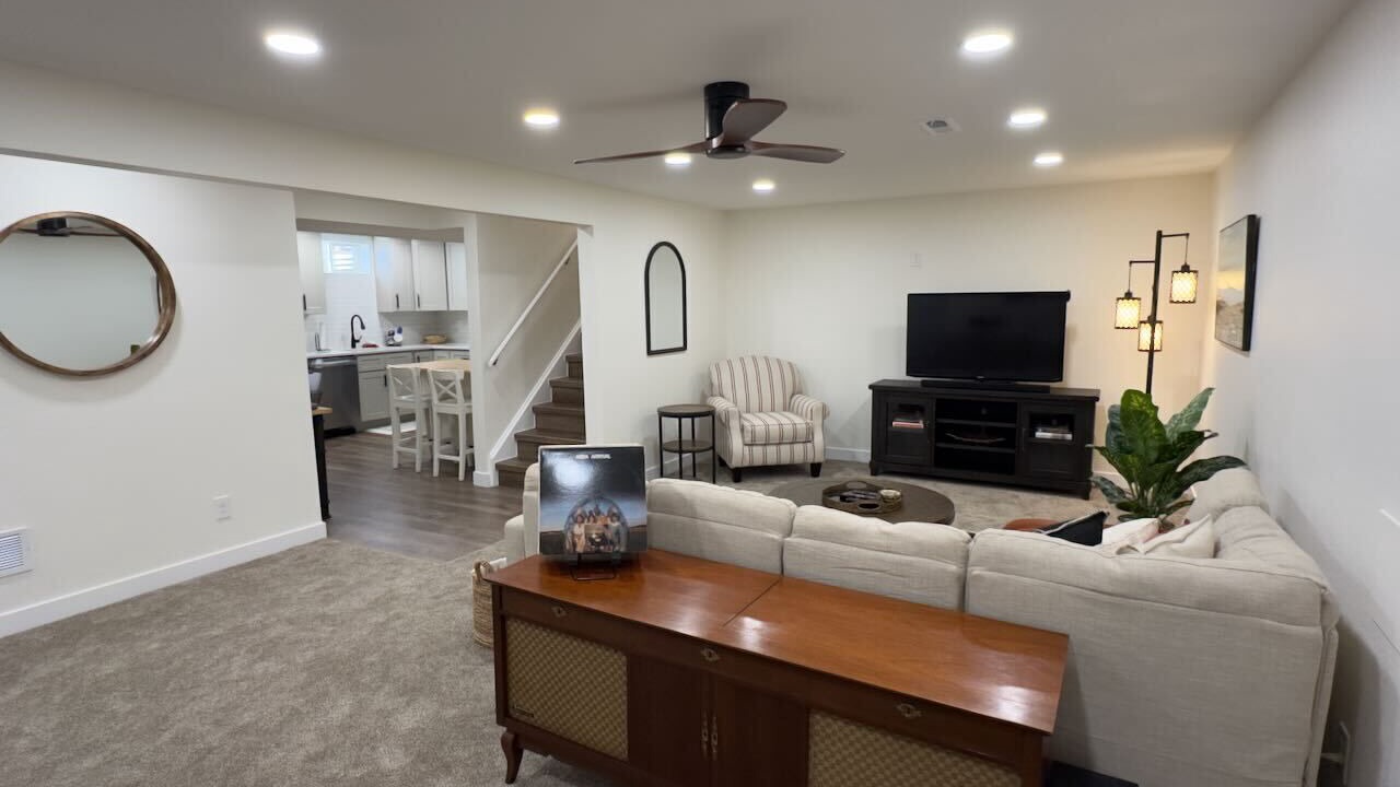 Photo of Livingroom in Lakewood