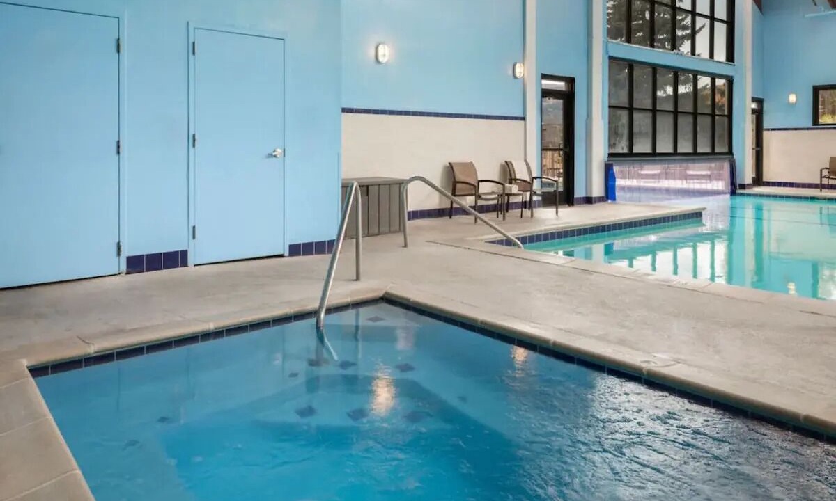 Photo of Outdoor in Highland Meadows