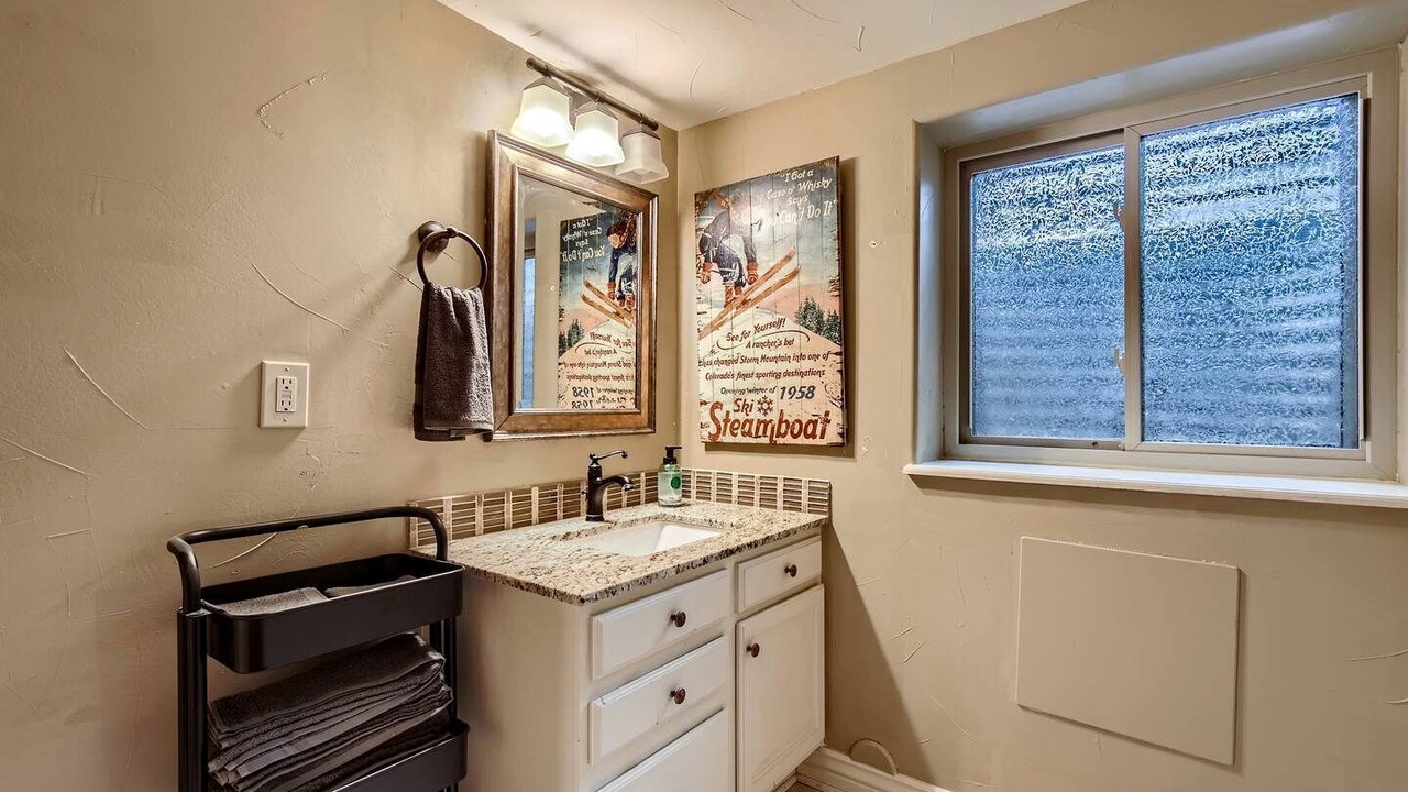 Photo of Bathroom in Broomfield