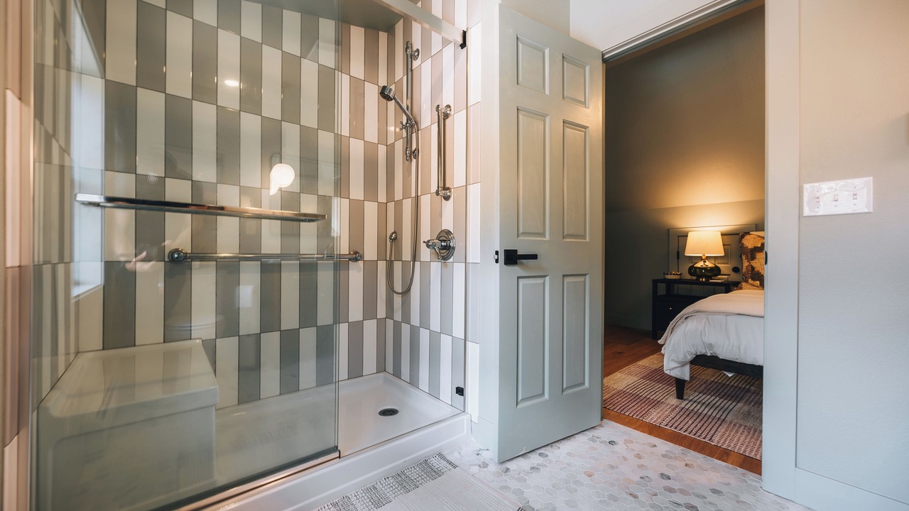 Photo of Bathroom in Black Hawk