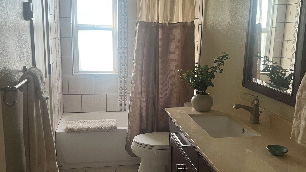 Photo of Bathroom in Devil's Thumb - Rolling Hill