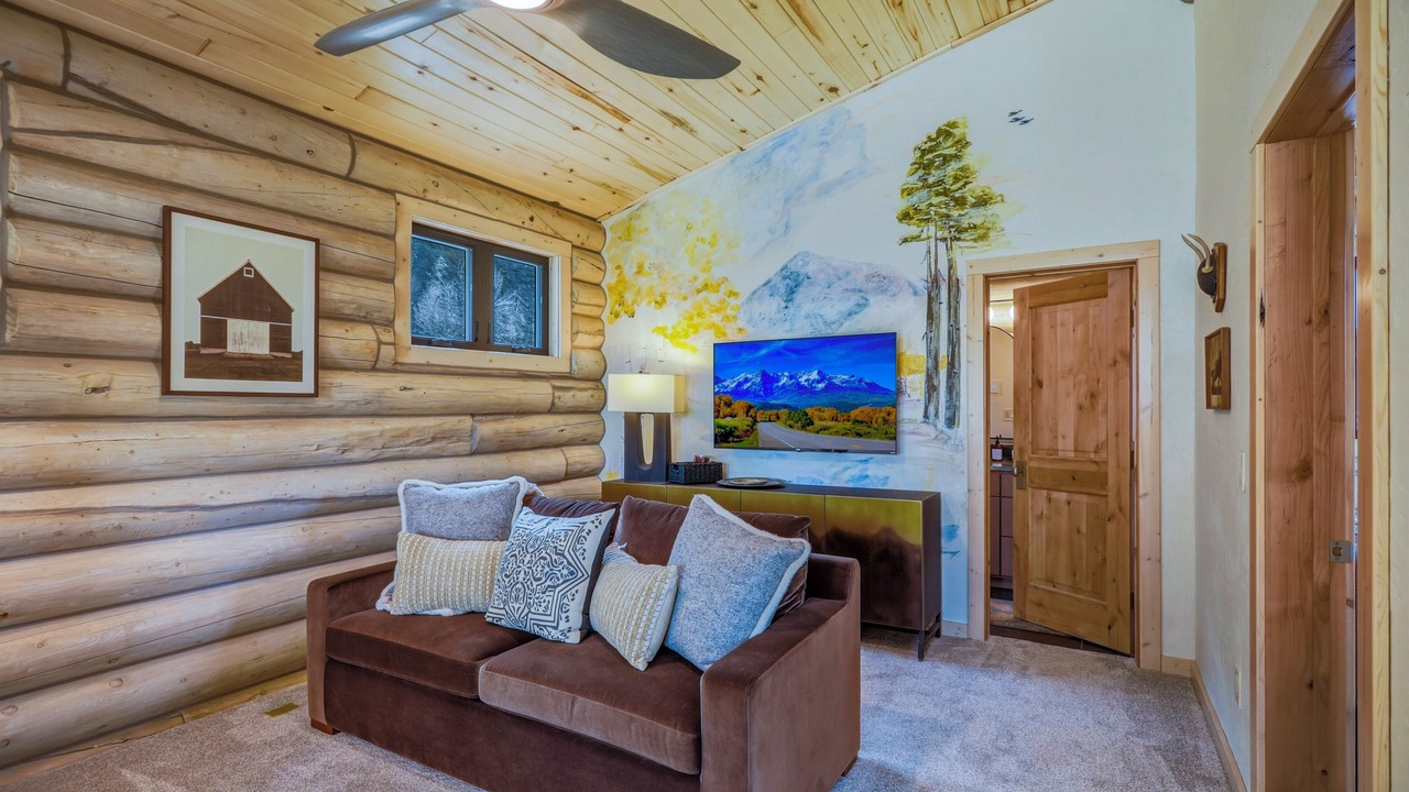 Photo of Livingroom in San Juan River Village