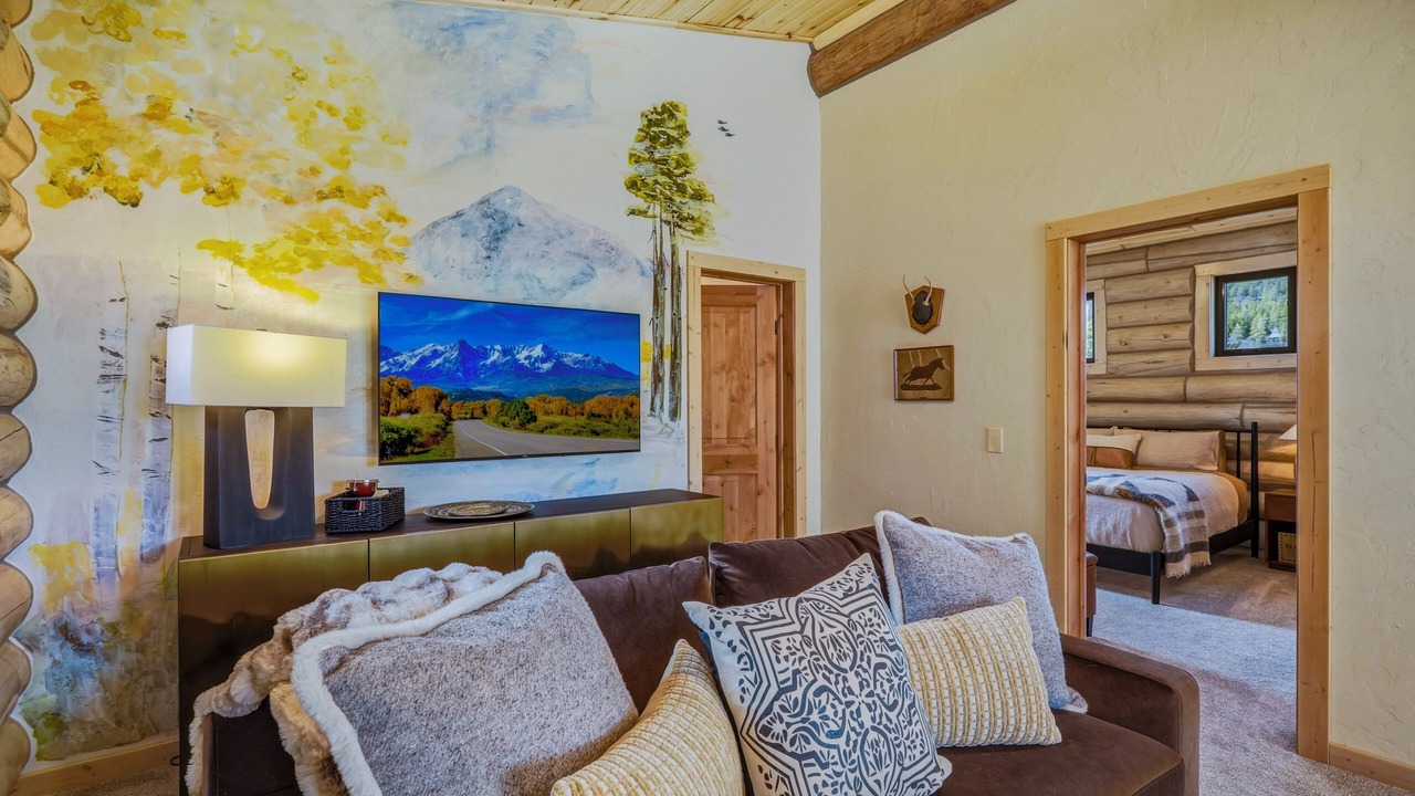 Photo of Bedroom in San Juan River Village
