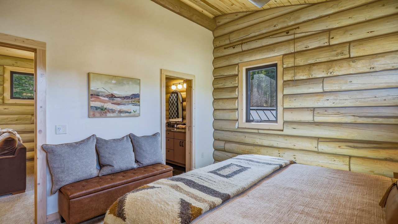 Photo of Bedroom in San Juan River Village