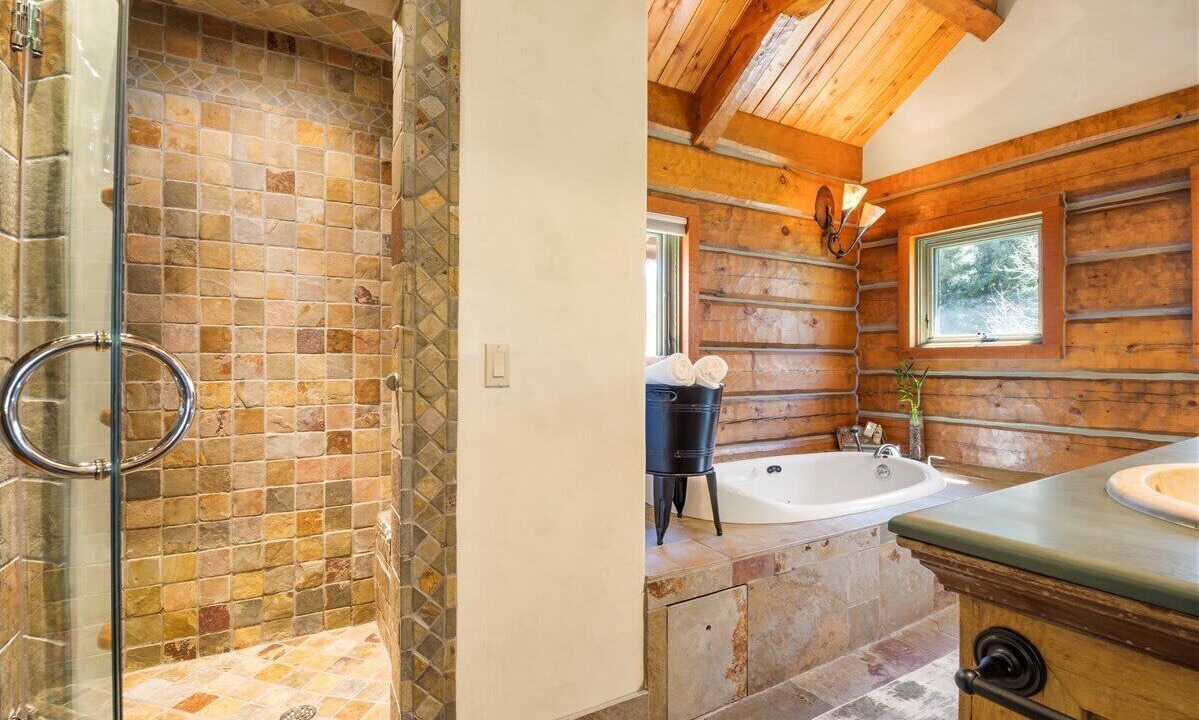 Photo of Bathroom in Dolores
