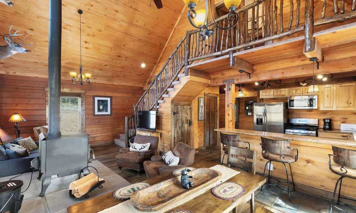 Photo of Livingroom in Lake George