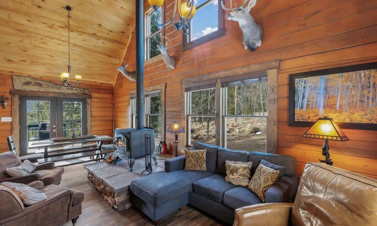 Photo of Livingroom in Lake George