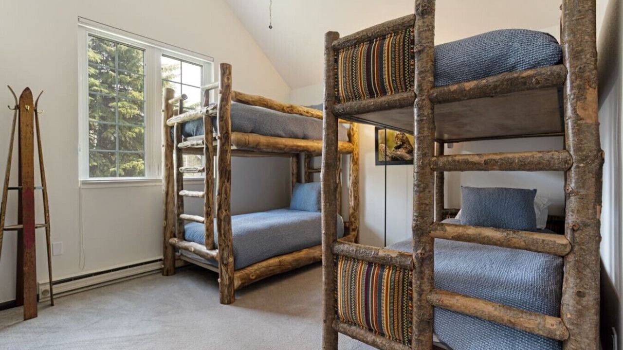Photo of Bedroom in Edwards