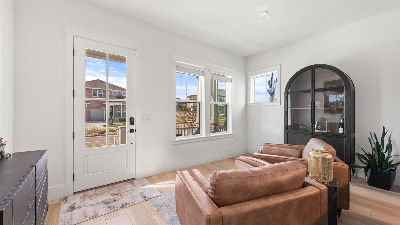 Photo of Livingroom in Erie