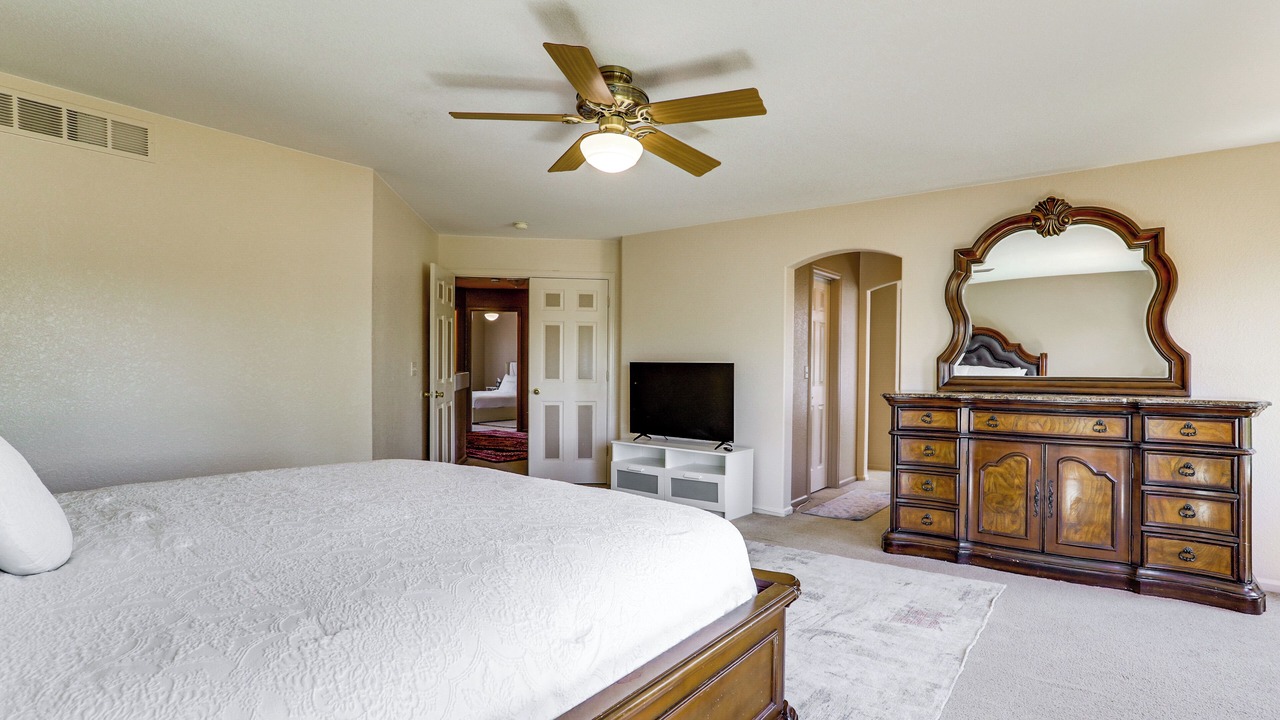Photo of Bedroom in Green Valley Ranch