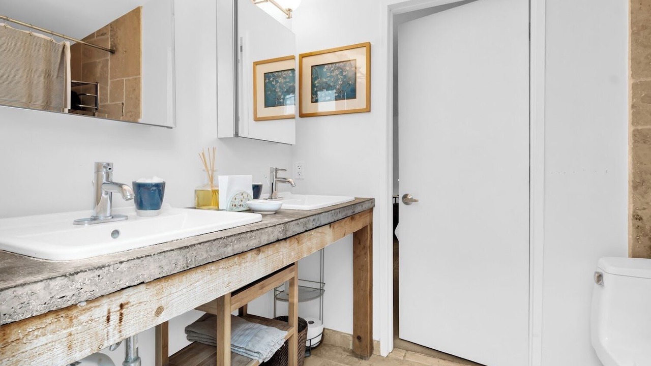Photo of Bathroom in Downtown