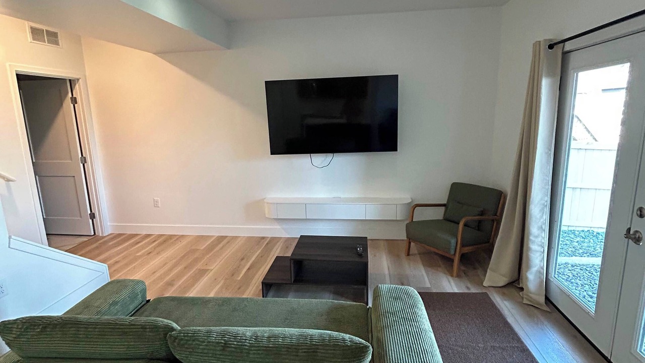 Photo of Livingroom in Parker