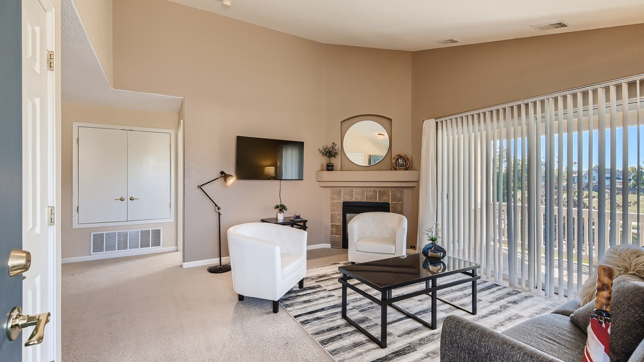 Photo of Livingroom in Broomfield