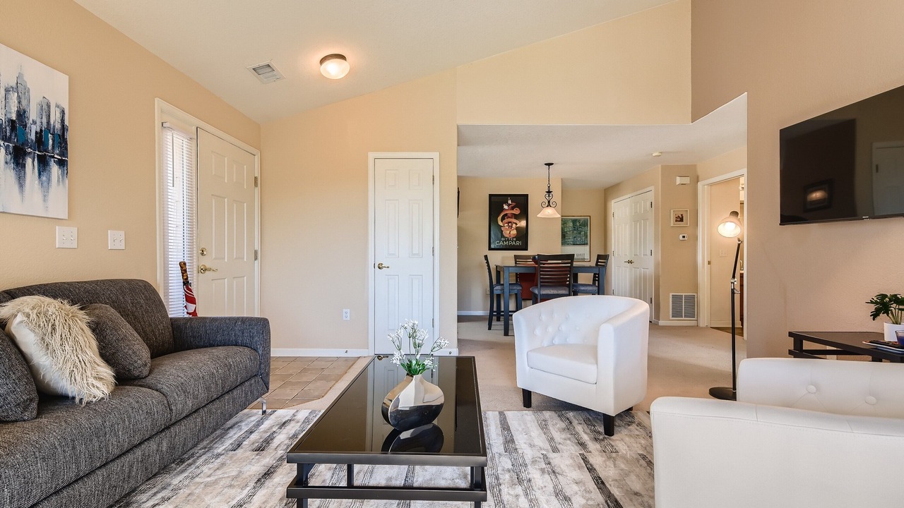Photo of Livingroom in Broomfield
