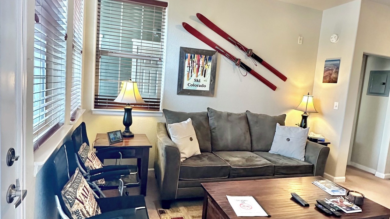 Photo of Livingroom in Grand Elk Ranch