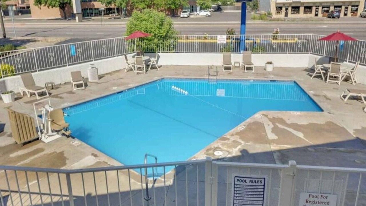Photo of Outdoor in North Alameda