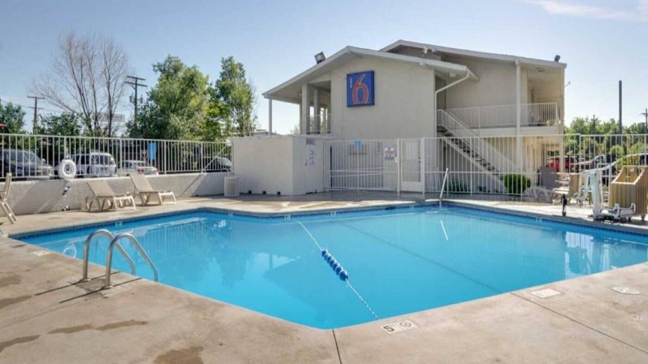 Photo of Outdoor in North Alameda