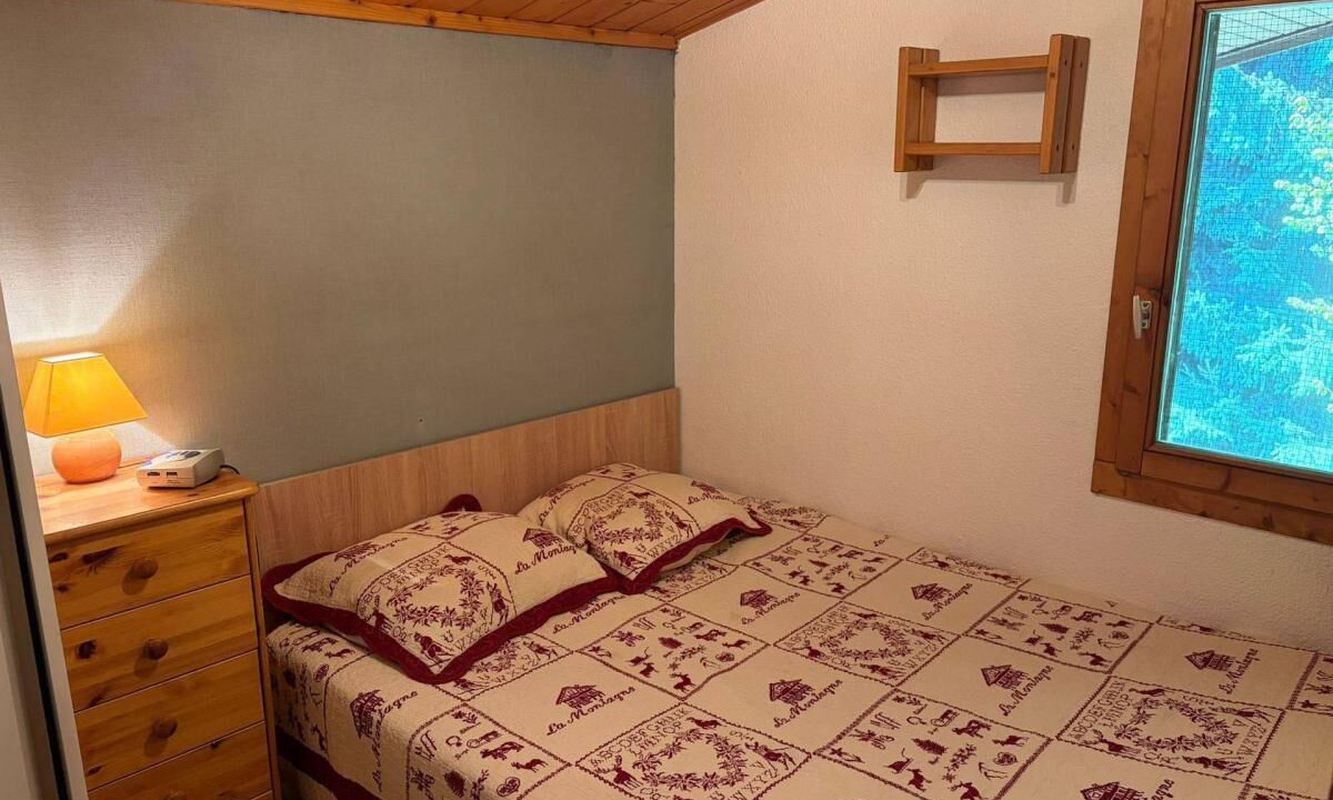 Photo of Bedroom in Demi-Quartier