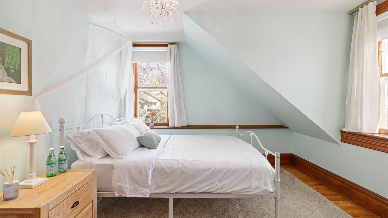 Photo of Bedroom in Whittier