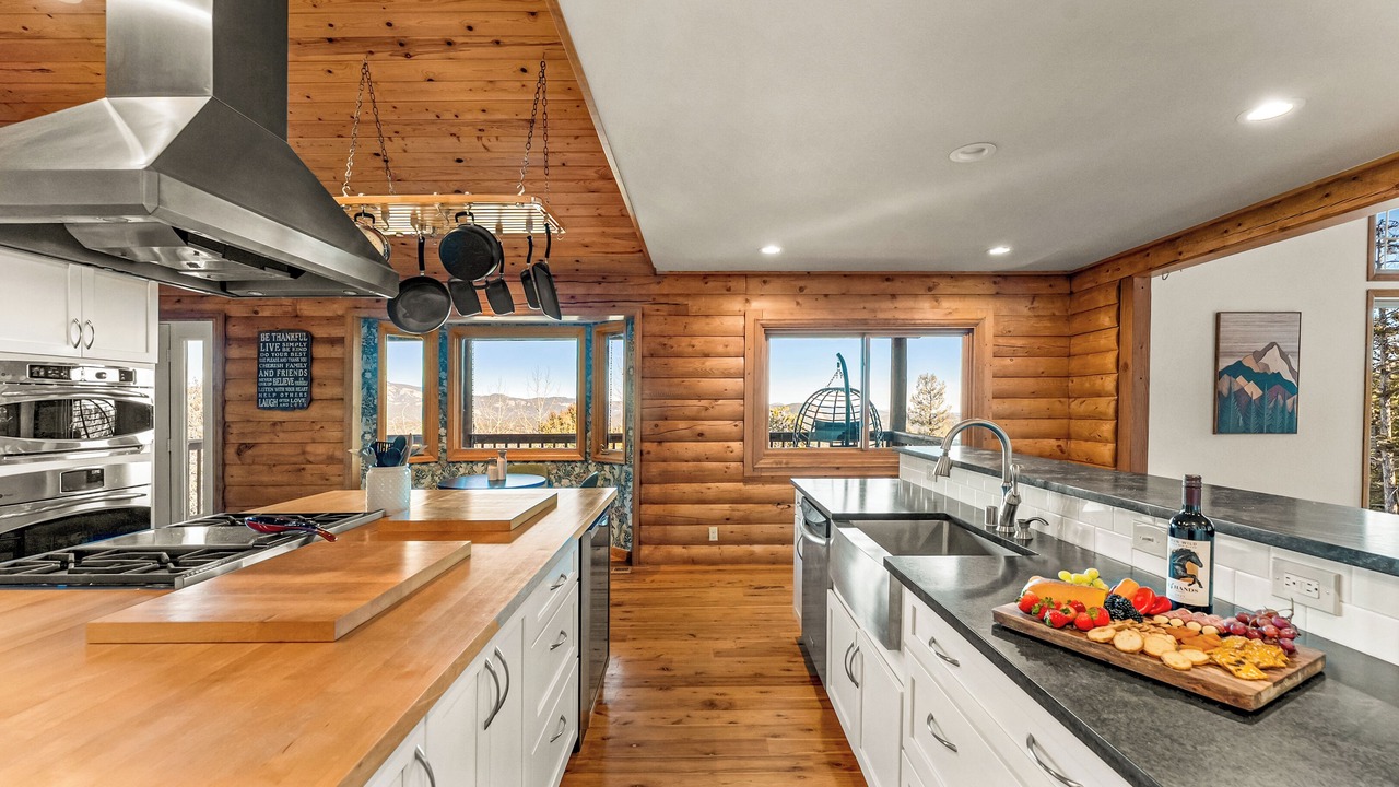 Photo of Kitchen in Bailey