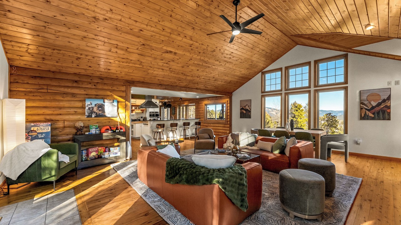 Photo of Livingroom in Bailey