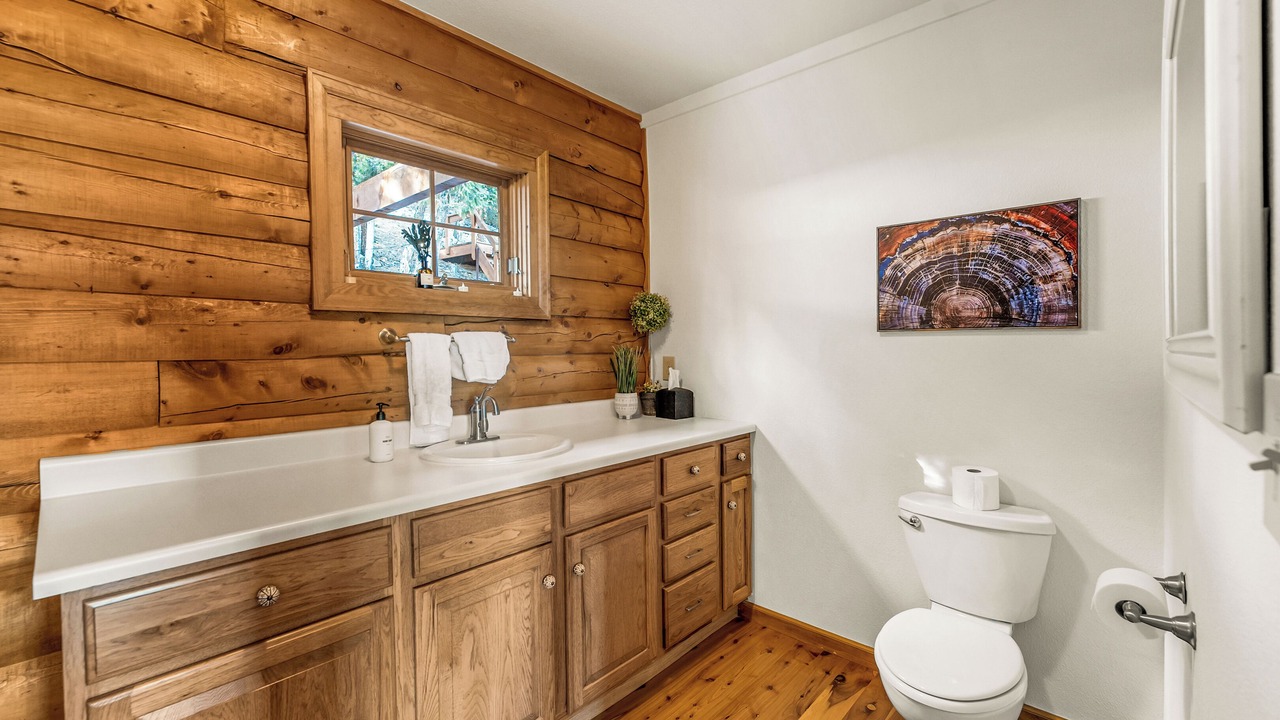 Photo of Bathroom in Bailey