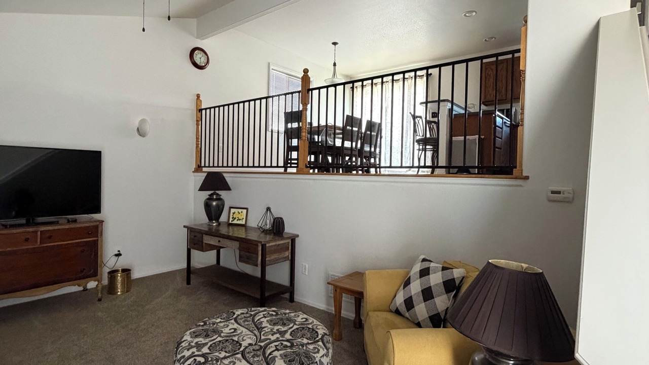 Photo of Livingroom in Pueblo West