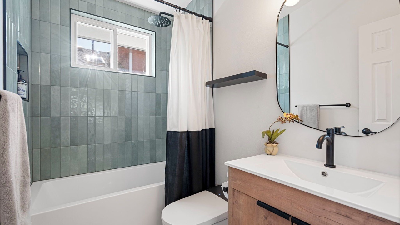 Photo of Bathroom in Whittier