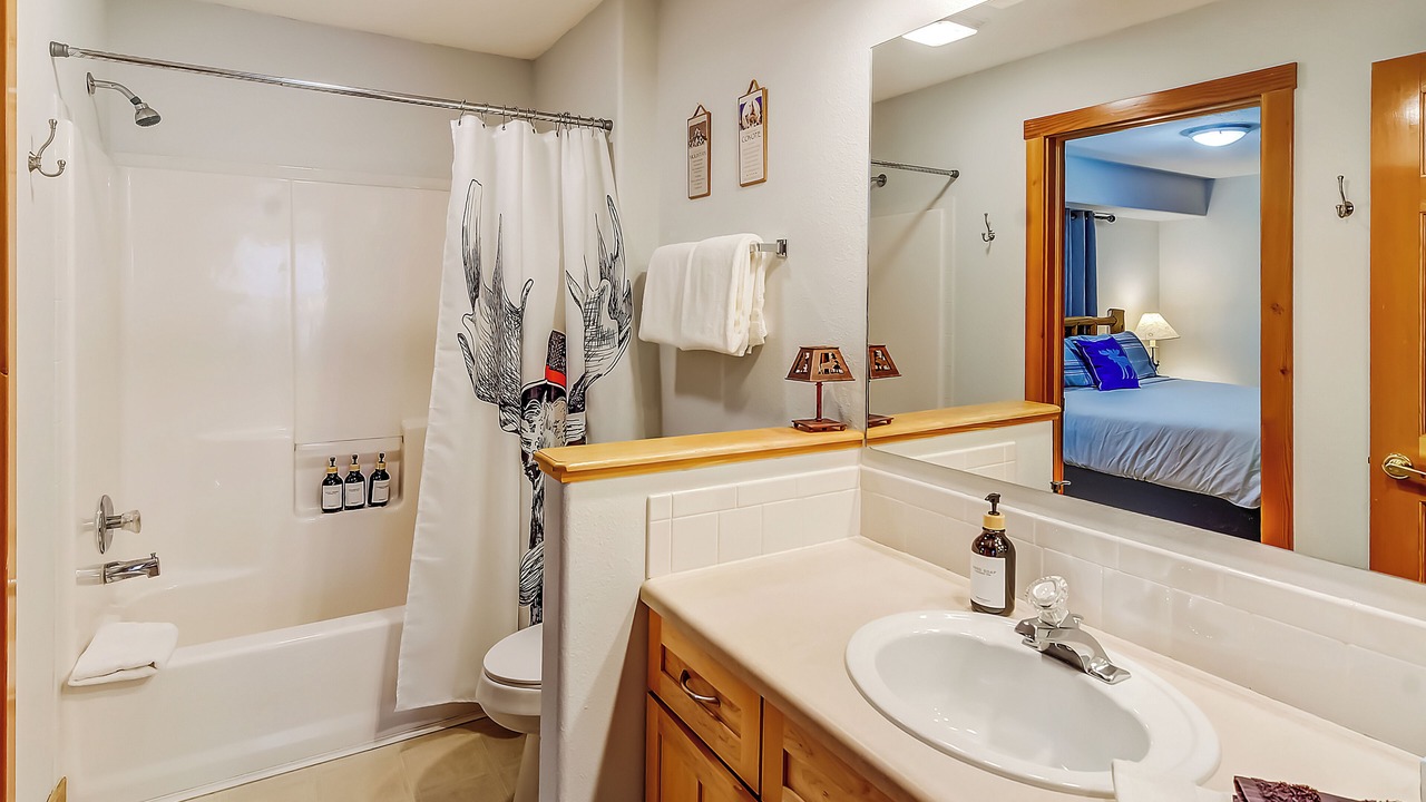 Photo of Bathroom in Quandary Village