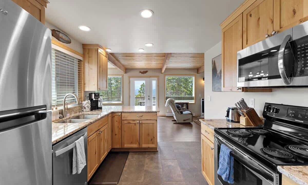 Photo of Kitchen in Coal Creek