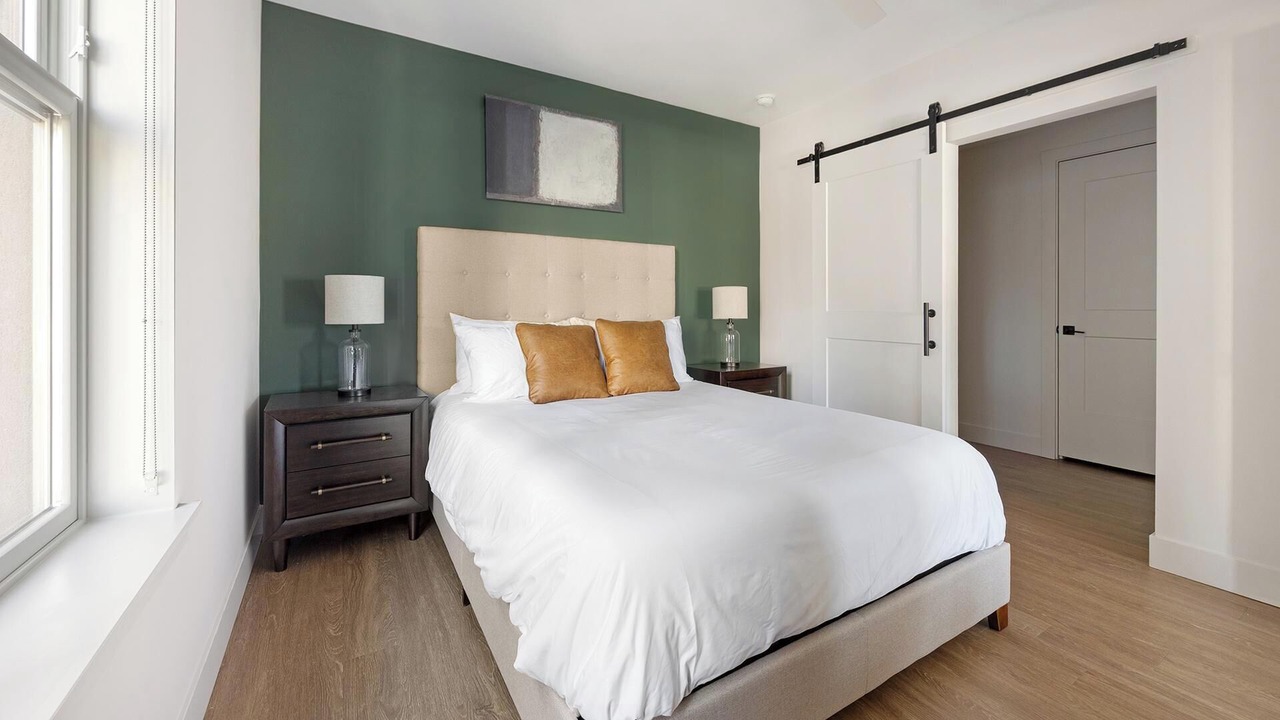 Photo of Bedroom in Uptown