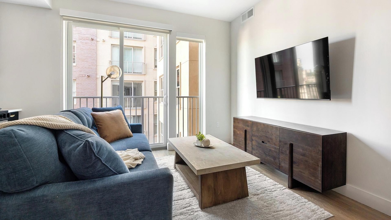 Photo of Livingroom in Uptown