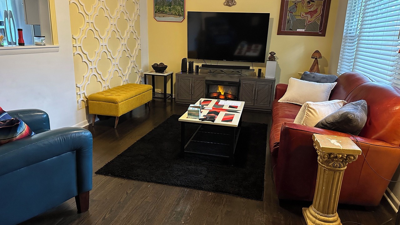 Photo of Livingroom in Terrace Lake Gardens