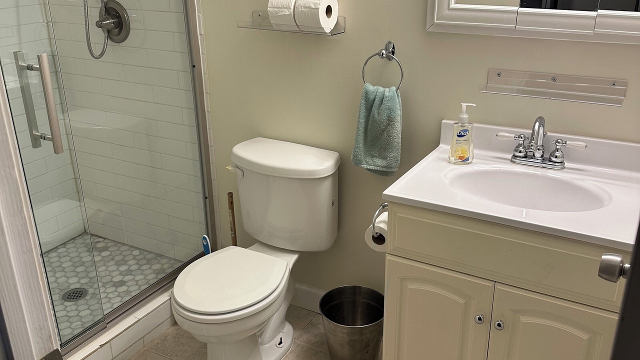 Photo of Bathroom in Terrace Lake Gardens
