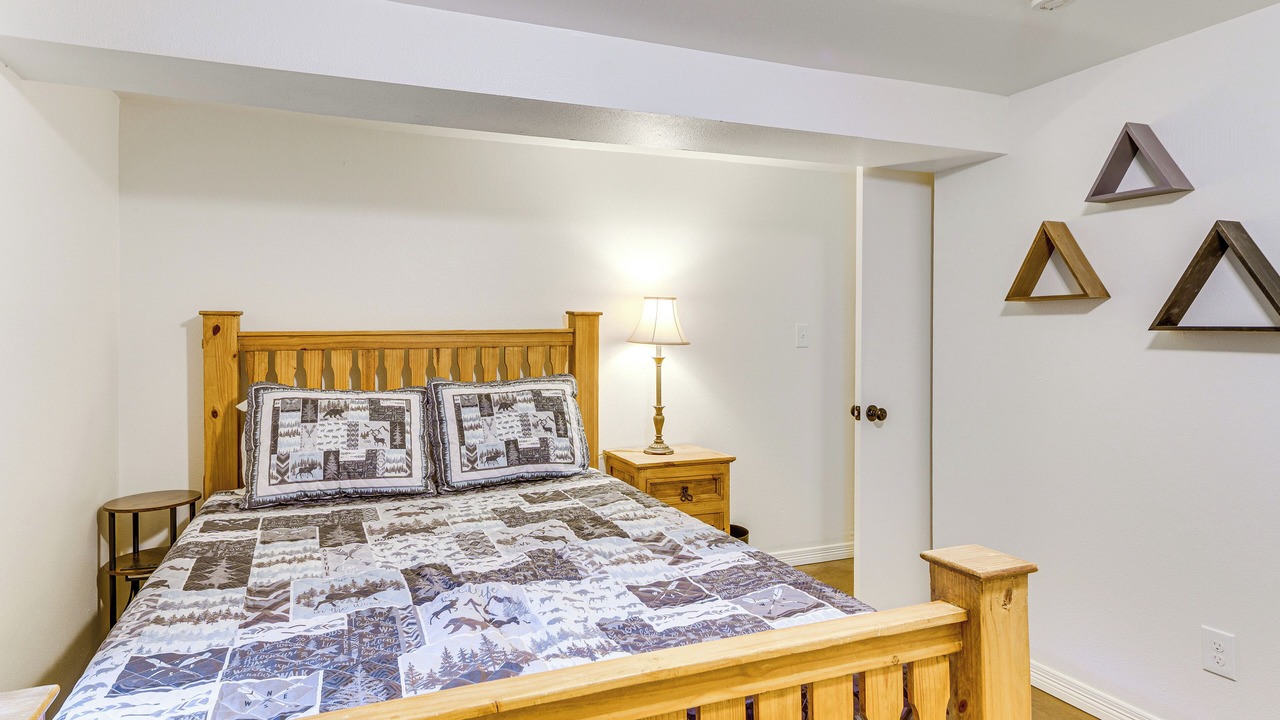 Photo of Bedroom in Cascade