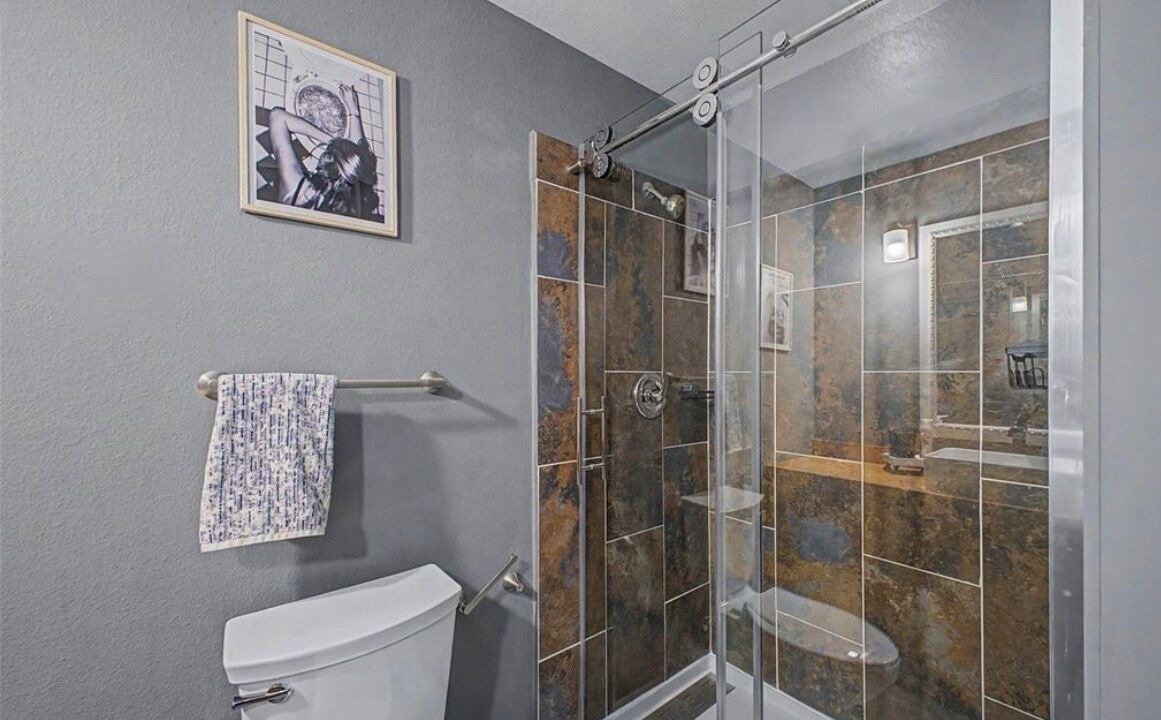 Photo of Bathroom in Lyons